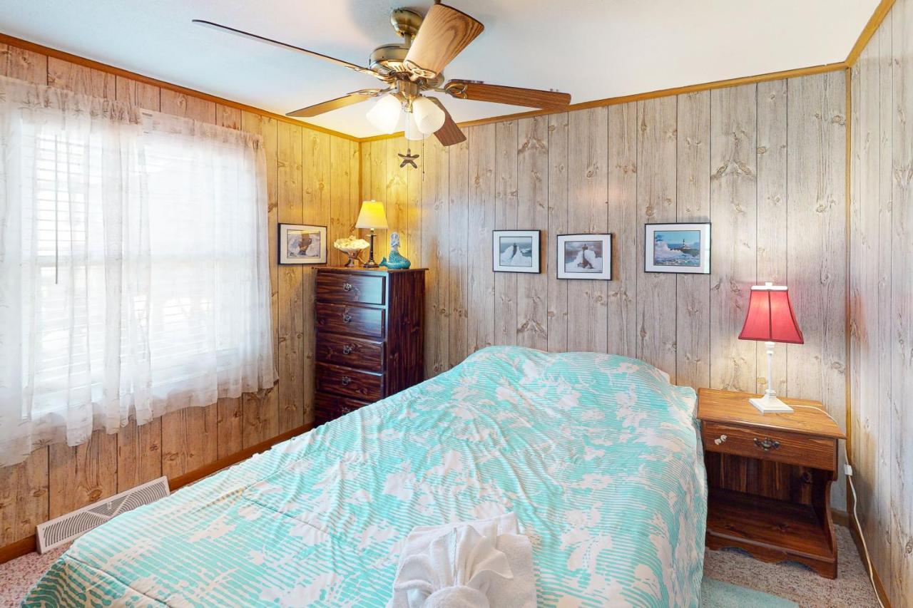 Walk The Plank 876 Hatteras